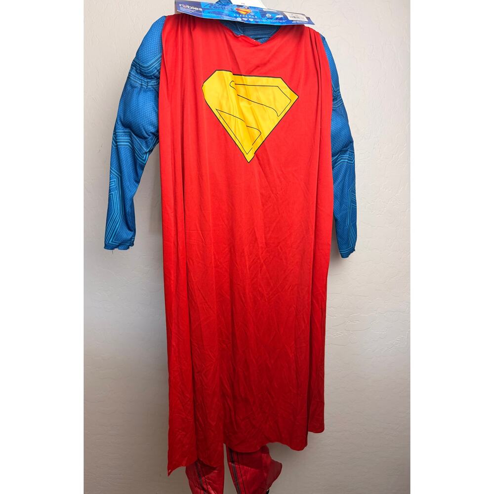 Rubies DC Superman Costume Kids Medium 7-8 Muscle Chest Light Up Emblem NWT - Picture 5 of 6